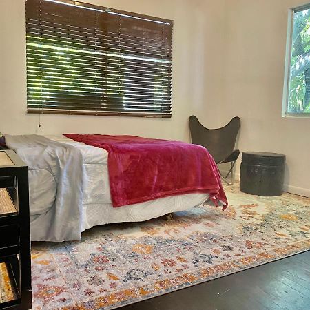 Cool & Cozy Homestay Маями Екстериор снимка